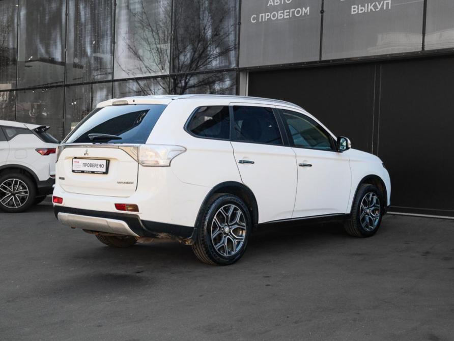 Mitsubishi Outlander III Рестайлинг Москва  - изображение 4