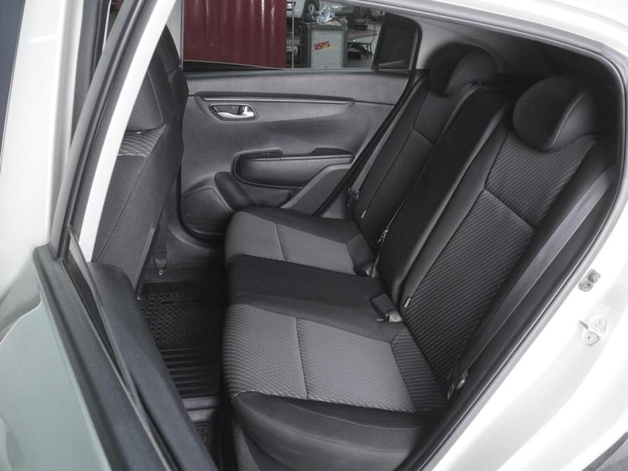 Kia Rio IV Ростов-на-Дону  - изображение 9