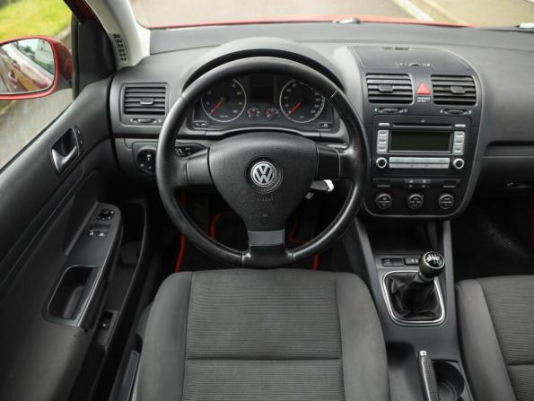 Volkswagen Golf V с пробегом 2008 года, цена 499 000 рублей, 203117 км, хэтчбек, Автокод Объявления