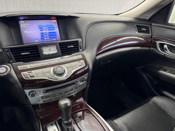Infiniti M IV с пробегом 2013 года, цена 1 497 000 рублей, 160949 км, седан, Автокод Объявления