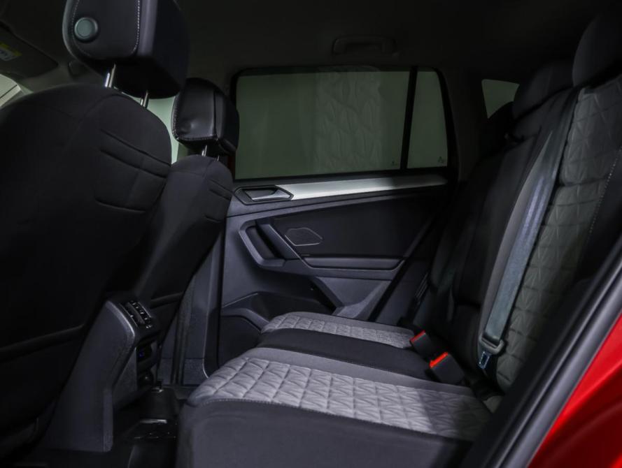 Volkswagen Tiguan II Рестайлинг Москва  - изображение 12