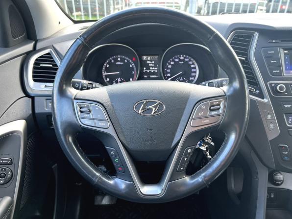Hyundai Santa Fe III Рестайлинг с пробегом 2017 года, цена 2 350 000 рублей, 138417 км, внедорожник, Автокод Объявления