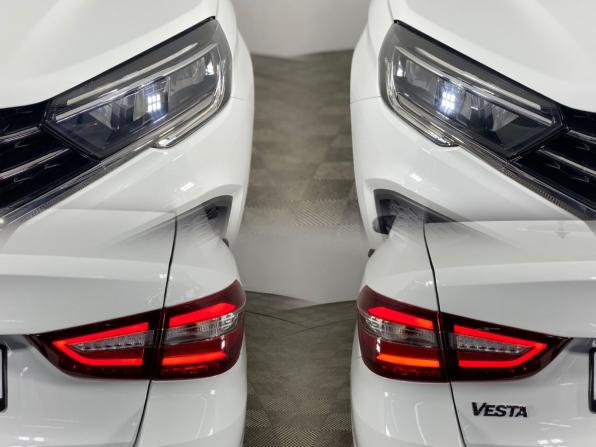 Lada (ВАЗ) Vesta I Рестайлинг (NG) с пробегом 2026 года, цена 1 360 000 рублей, 5835 км, седан, Автокод Объявления