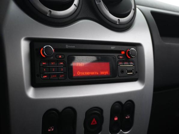 Renault Sandero I с пробегом 2013 года, цена 499 077 рублей, 138446 км, хэтчбек, Автокод Объявления