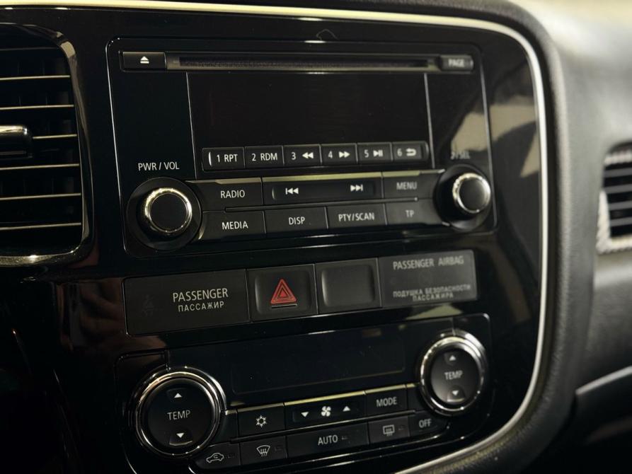 Mitsubishi Outlander III Рестайлинг 2 Ростов-на-Дону  - изображение 13