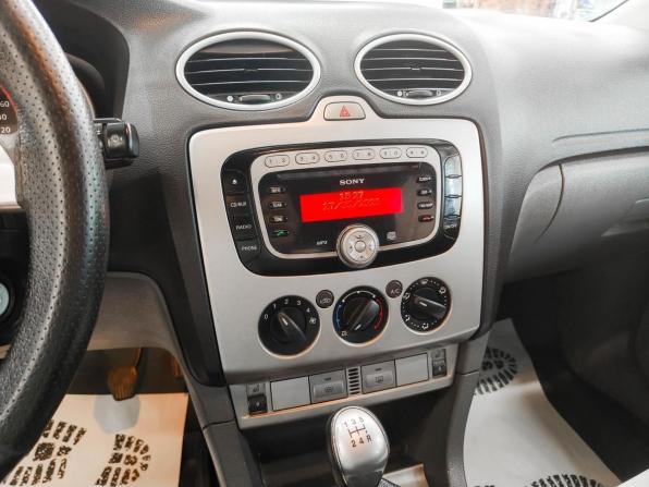 Ford Focus II Рестайлинг с пробегом 2010 года, цена 420 000 рублей, 151452 км, хэтчбек, Автокод Объявления