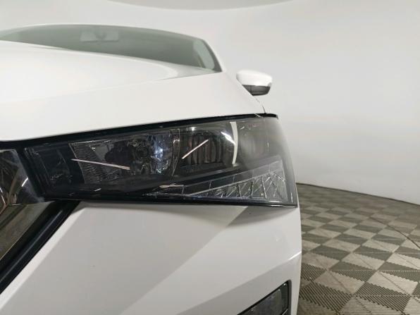 Skoda Rapid II с пробегом 2021 года, цена 1 749 000 рублей, 58000 км, лифтбек, Автокод Объявления
