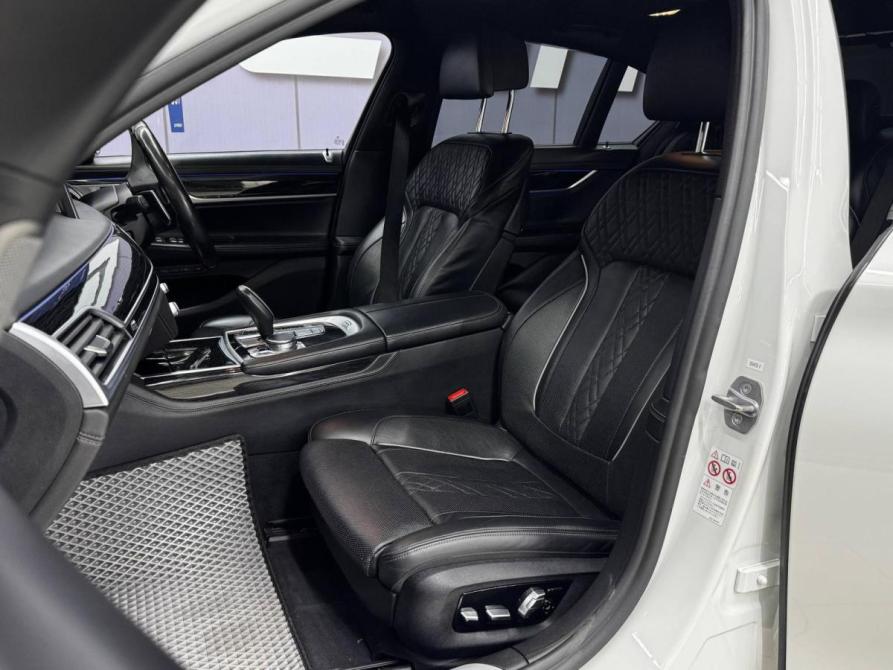 BMW 7 серии VI (G11/G12) Благовещенск  - изображение 27