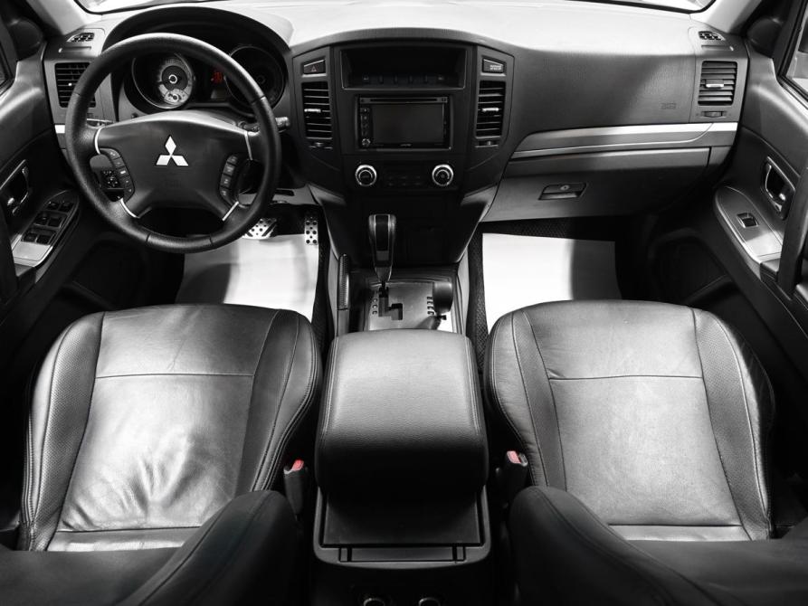 Mitsubishi Pajero IV Рестайлинг 1 Тверь  - изображение 11