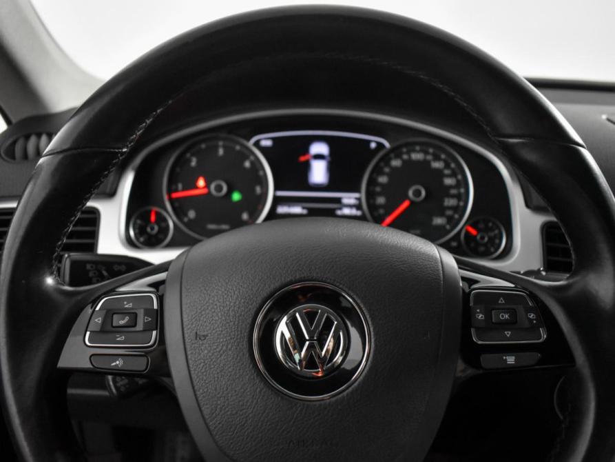 Volkswagen Touareg II Санкт-Петербург  - изображение 19