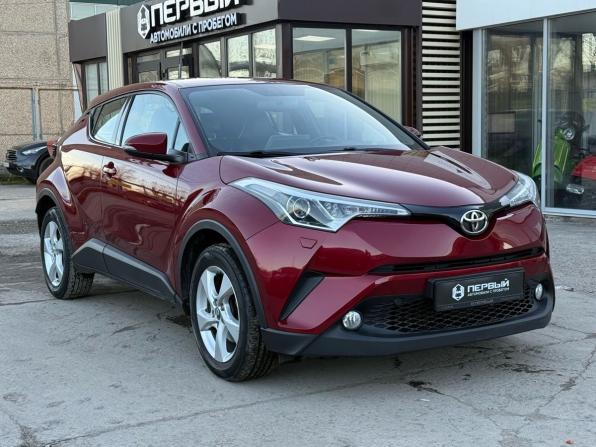Toyota C-HR I Рестайлинг с пробегом 2019 года, цена 2 570 000 рублей, 58230 км, внедорожник, Автокод Объявления