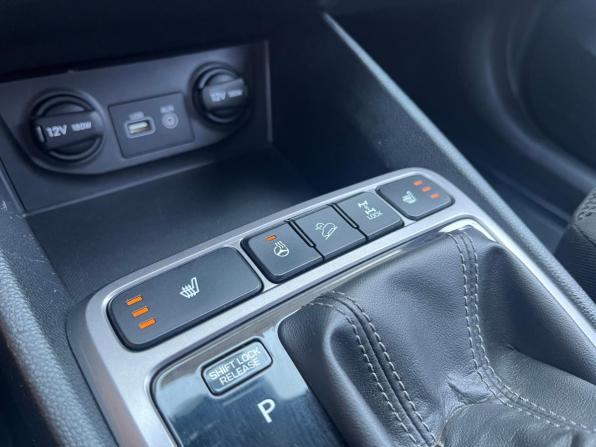 Hyundai Creta I с пробегом 2018 года, цена 1 580 000 рублей, 175000 км, внедорожник, Автокод Объявления
