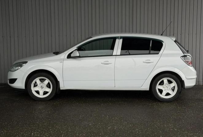 Opel Astra H Рестайлинг с пробегом 2011 года, цена 490 000 рублей, 178987 км, хэтчбек, Автокод Объявления