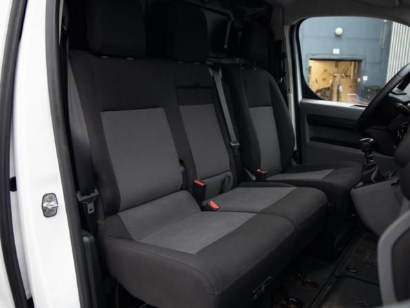 Peugeot Expert III с пробегом 2020 года, цена 1 999 000 рублей, 151094 км, фургон, Автокод Объявления