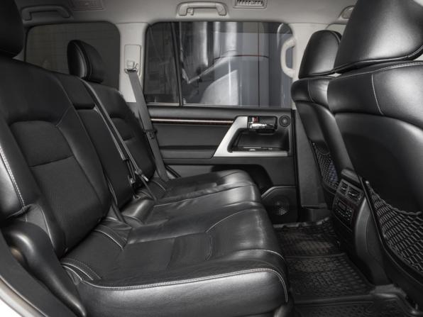 Toyota Land Cruiser 200 Series Рестайлинг 1 с пробегом 2012 года, цена 2 980 000 рублей, 268123 км, внедорожник, Автокод Объявления