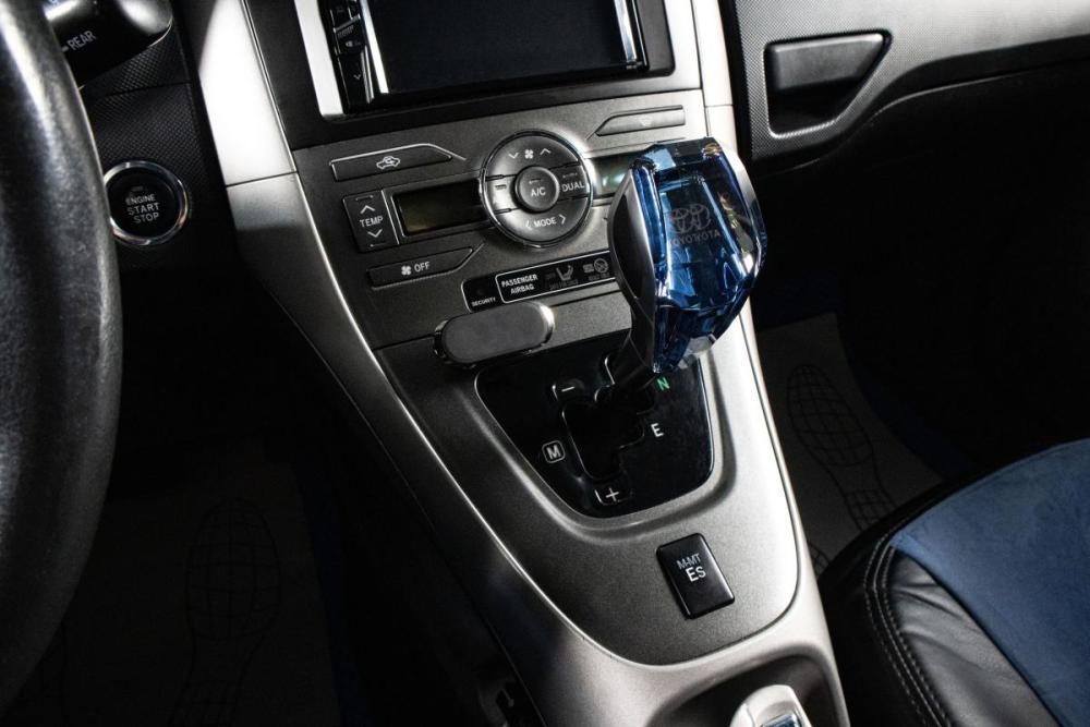 Toyota Auris I Сургут  - изображение 15