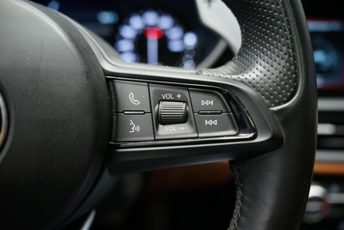 Alfa Romeo Giulia II (952) Рестайлинг с пробегом 2020 года, цена 3 550 000 рублей, 20000 км, седан, Автокод Объявления
