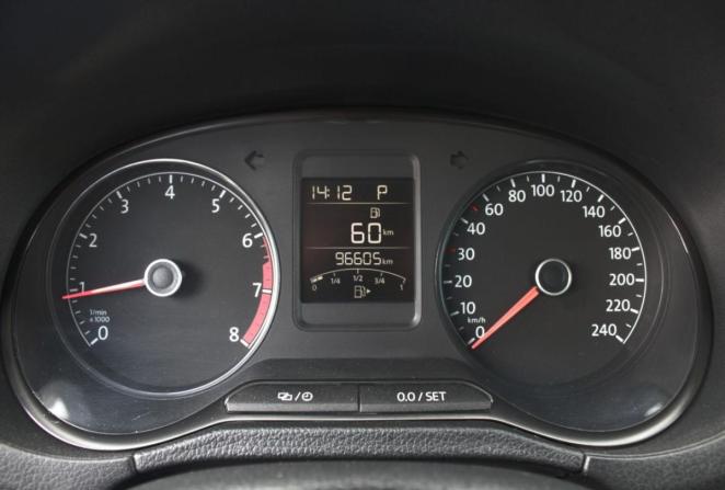 Volkswagen Polo V Рестайлинг с пробегом 2018 года, цена 1 360 000 рублей, 96605 км, седан, Автокод Объявления