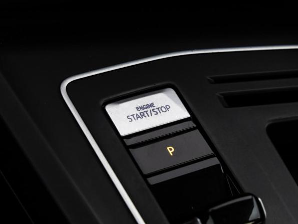 Volkswagen Golf VIII с пробегом 2020 года, цена 2 249 000 рублей, 83695 км, хэтчбек, Автокод Объявления