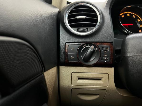 Opel Antara I Рестайлинг с пробегом 2012 года, цена 1 270 000 рублей, 188633 км, внедорожник, Автокод Объявления