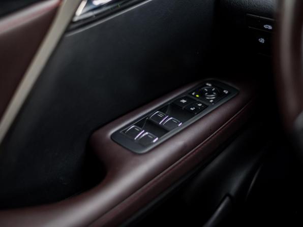 Lexus RX IV Рестайлинг с пробегом 2021 года, цена 3 433 000 рублей, 210893 км, внедорожник, Автокод Объявления