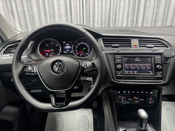 Volkswagen Tiguan II с пробегом 2017 года, цена 2 385 000 рублей, 165125 км, внедорожник, Автокод Объявления