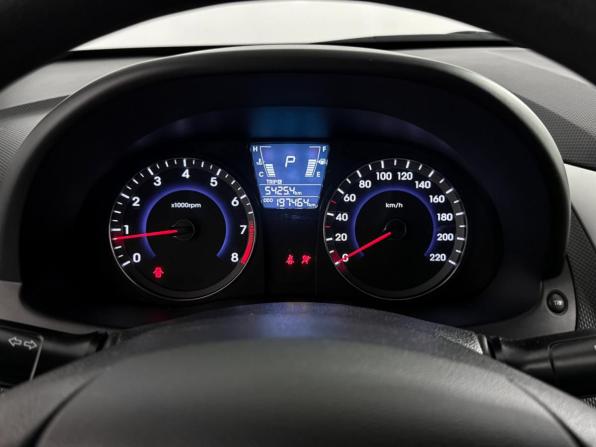 Hyundai Solaris I с пробегом 2011 года, цена 635 000 рублей, 197462 км, седан, Автокод Объявления