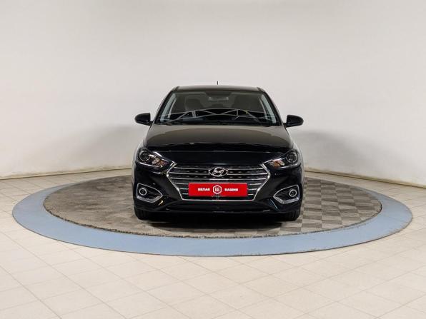 Hyundai Solaris II с пробегом 2019 года, цена 1 794 900 рублей, 20700 км, седан, Автокод Объявления