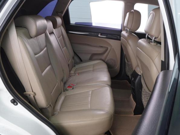 Kia Sorento II Рестайлинг с пробегом 2013 года, цена 1 640 000 рублей, 214771 км, внедорожник, Автокод Объявления