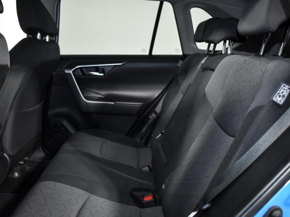 Toyota RAV4 V (XA50) с пробегом 2021 года, цена 3 060 000 рублей, 93967 км, внедорожник, Автокод Объявления