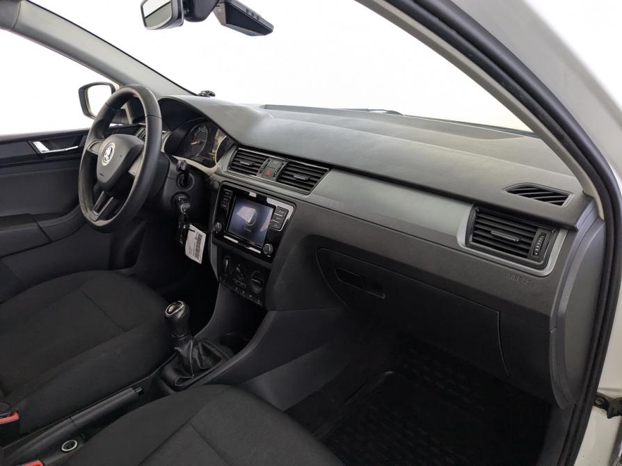 Skoda Rapid I Рестайлинг Москва  - изображение 19