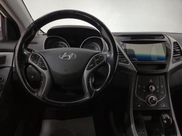 Hyundai Elantra V (MD) Рестайлинг с пробегом 2015 года, цена 1 190 000 рублей, 142320 км, седан, Автокод Объявления
