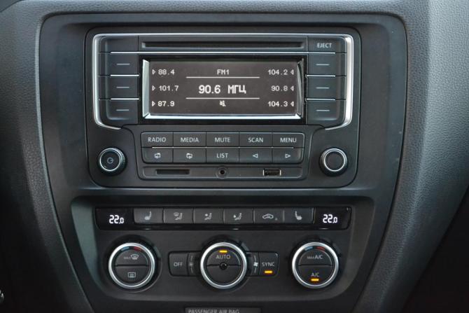 Volkswagen Jetta VI с пробегом 2014 года, цена 1 150 000 рублей, 242950 км, седан, Автокод Объявления