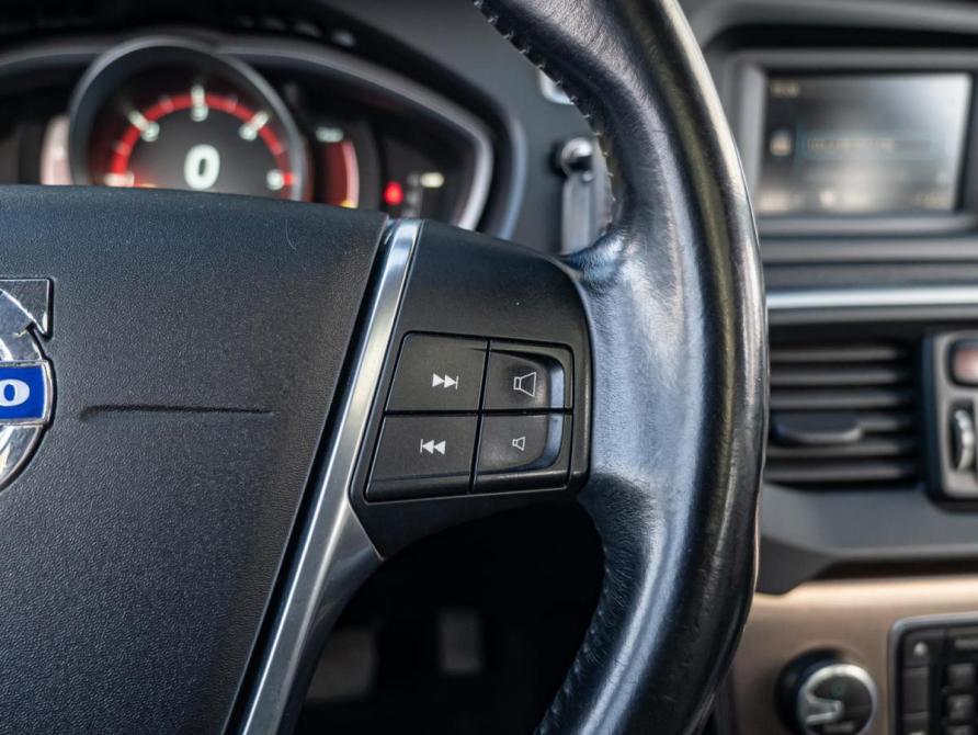 Volvo V40 II Краснодар  - изображение 17