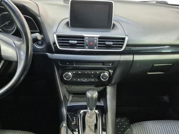 Mazda 3 III (BM) с пробегом 2014 года, цена 1 240 000 рублей, 142281 км, седан, Автокод Объявления