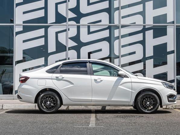 Lada (ВАЗ) Vesta I Рестайлинг (NG) с пробегом 2023 года, цена 1 060 000 рублей, 65589 км, седан, Автокод Объявления