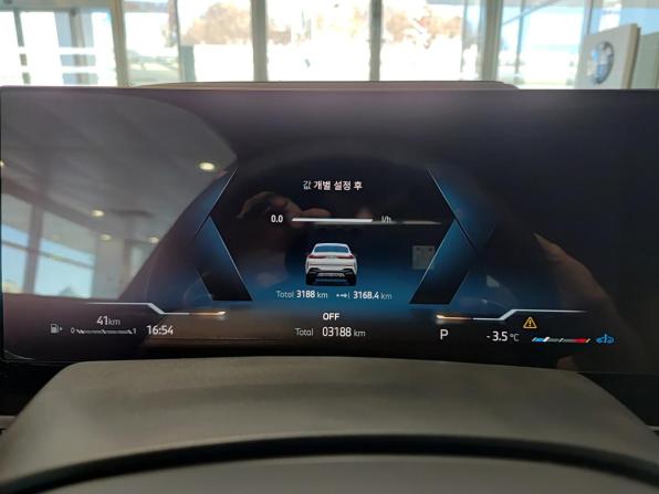 BMW X6 III (G06) Рестайлинг с пробегом 2024 года, цена 13 400 000 рублей, 3188 км, внедорожник, Автокод Объявления