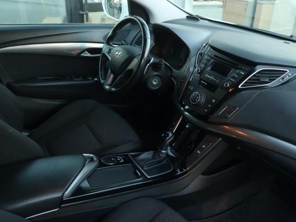 Hyundai i40 I Рестайлинг с пробегом 2017 года, цена 1 310 000 рублей, 133750 км, седан, Автокод Объявления