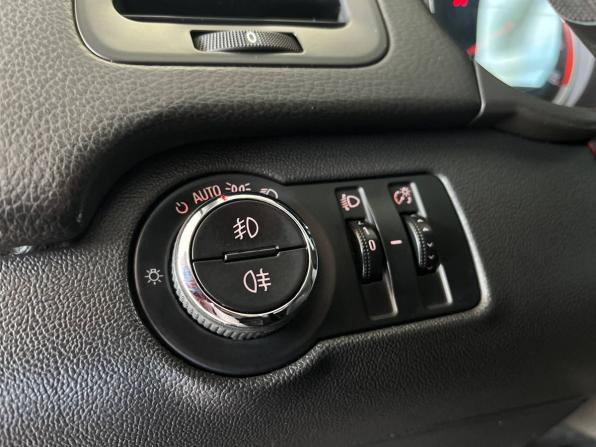 Opel Insignia I с пробегом 2013 года, цена 949 900 рублей, 151000 км, лифтбек, Автокод Объявления