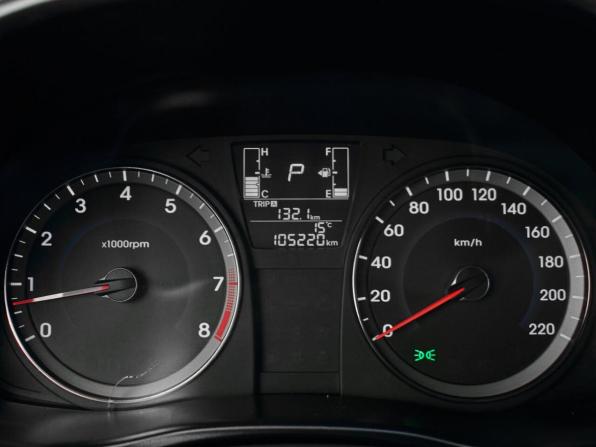 Hyundai Solaris I Рестайлинг с пробегом 2015 года, цена 1 160 000 рублей, 105220 км, хэтчбек, Автокод Объявления