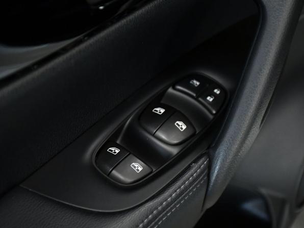 Nissan Qashqai II Рестайлинг с пробегом 2021 года, цена 2 447 000 рублей, 64420 км, внедорожник, Автокод Объявления