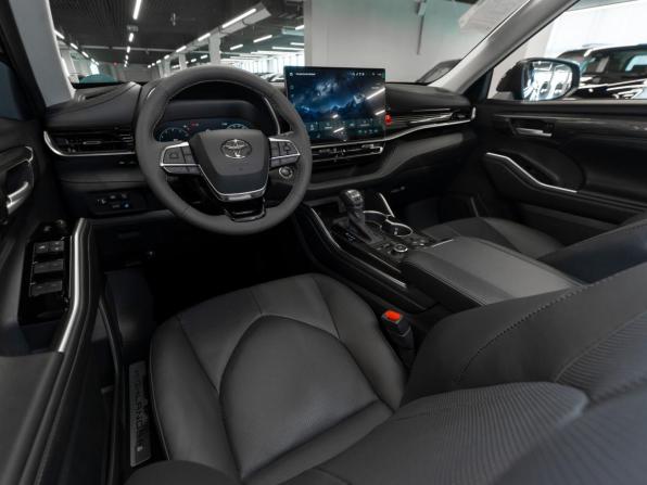 Toyota Highlander IV (XU70) с пробегом 2026 года, цена 5 350 000 рублей, 25 км, внедорожник, Автокод Объявления