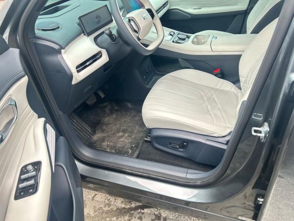 Geely Galaxy L7 с пробегом 2025 года, цена 3 048 000 рублей, 8923 км, внедорожник, Автокод Объявления