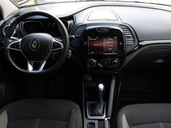 Renault Kaptur I Рестайлинг с пробегом 2021 года, цена 1 549 000 рублей, 91939 км, внедорожник, Автокод Объявления