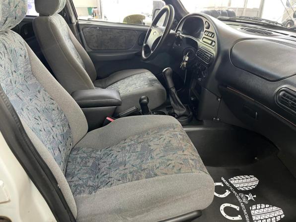 Chevrolet Niva I с пробегом 2003 года, цена 188 000 рублей, 230000 км, внедорожник, Автокод Объявления