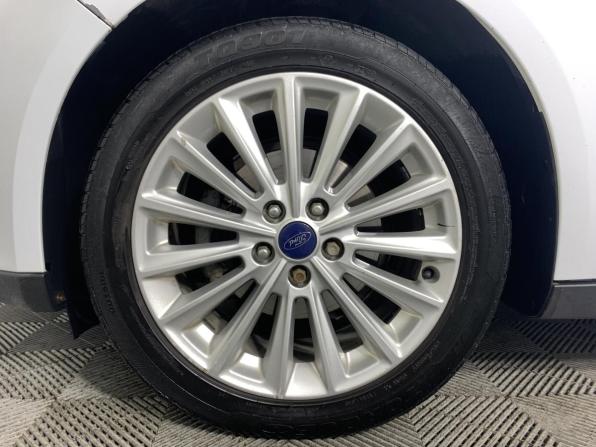 Ford Focus III Рестайлинг с пробегом 2018 года, цена 850 000 рублей, 263483 км, седан, Автокод Объявления