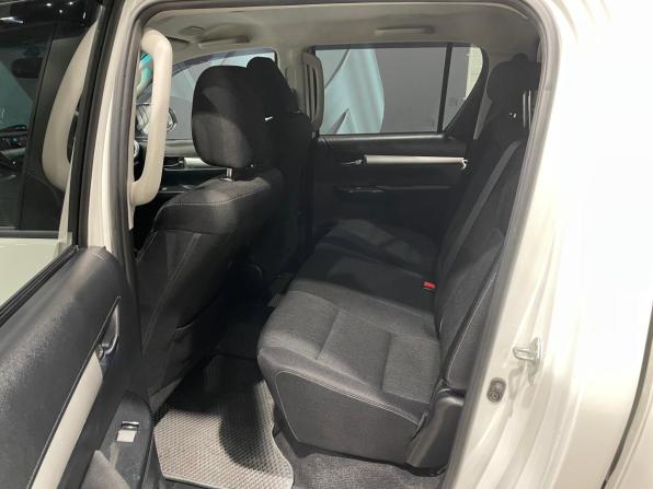 Toyota Hilux VIII Рестайлинг с пробегом 2021 года, цена 5 180 000 рублей, 72459 км, пикап, Автокод Объявления
