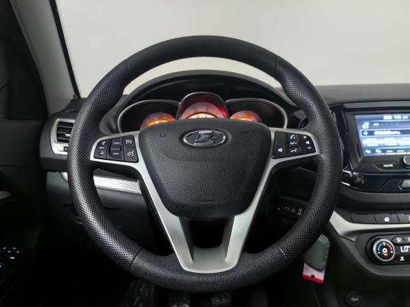 Lada (ВАЗ) Vesta I с пробегом 2019 года, цена 1 215 000 рублей, 51598 км, универсал, Автокод Объявления