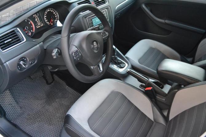 Volkswagen Jetta VI с пробегом 2014 года, цена 1 150 000 рублей, 242950 км, седан, Автокод Объявления