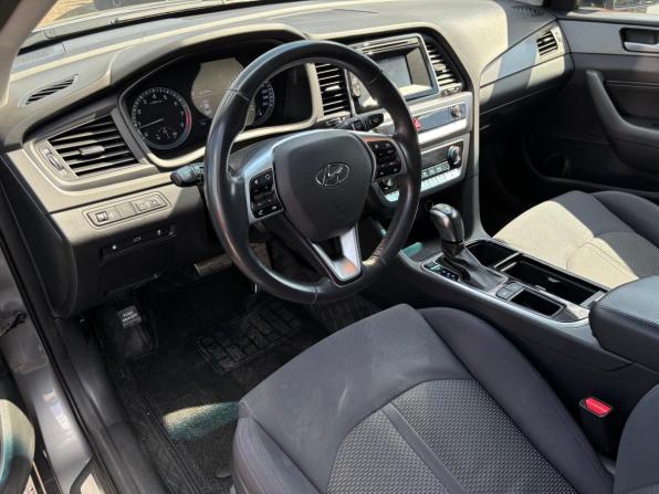 Hyundai Sonata VII (LF) Рестайлинг с пробегом 2018 года, цена 1 904 000 рублей, 130400 км, седан, Автокод Объявления